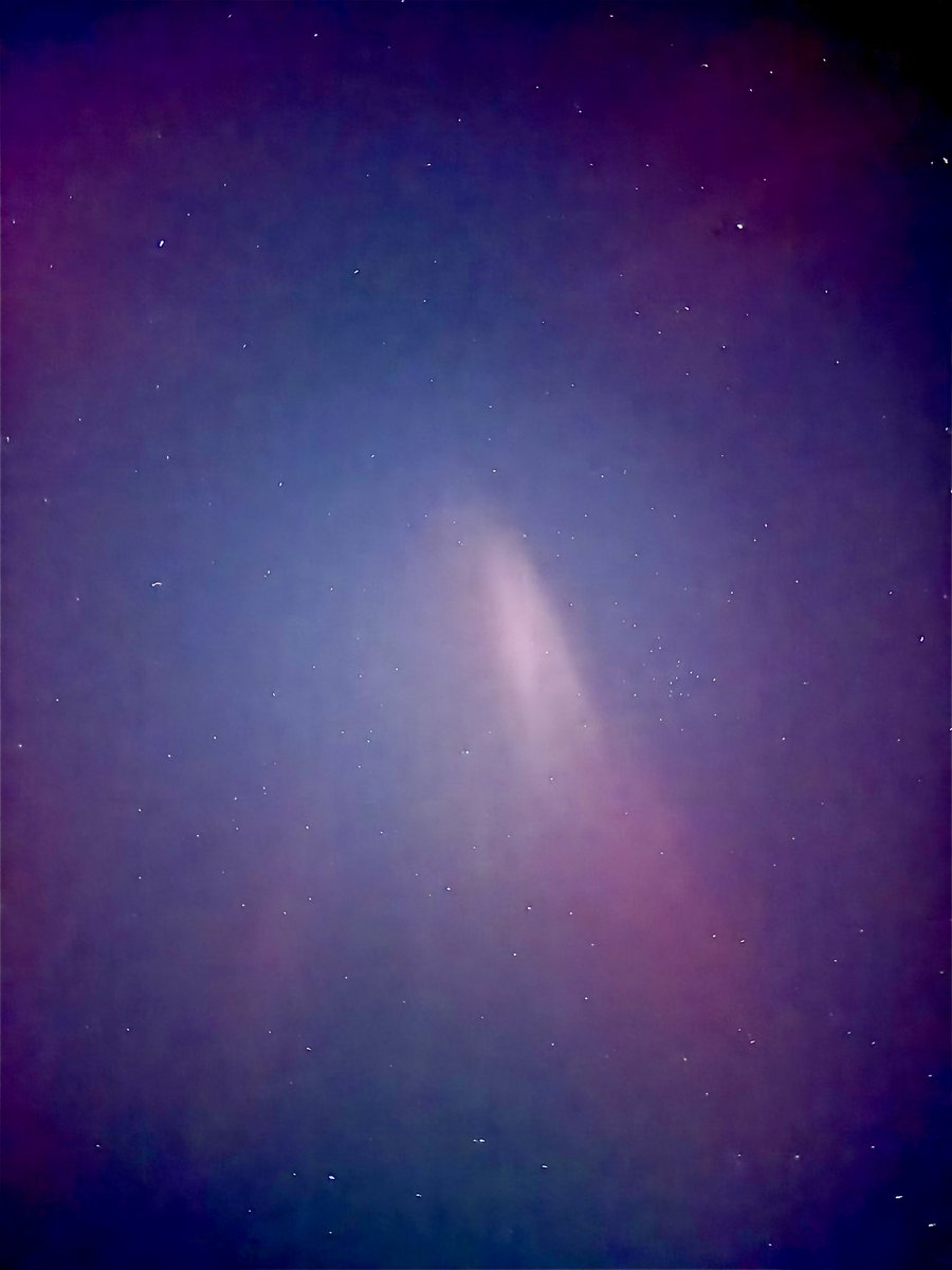 Northern Lights spotted in central North Carolina. #shotoniphone #Auroraborealis