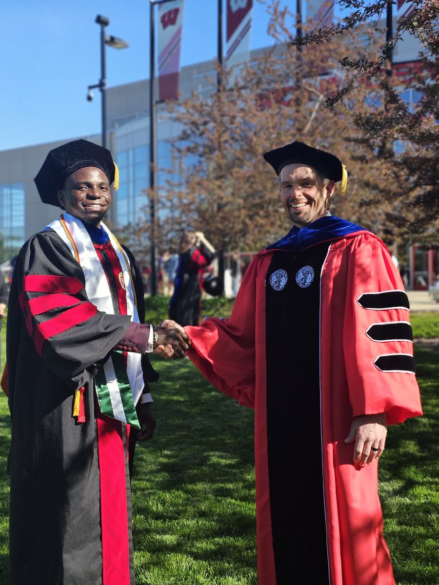 Maxwell Chibuogwu 🥻🧥 tweet media