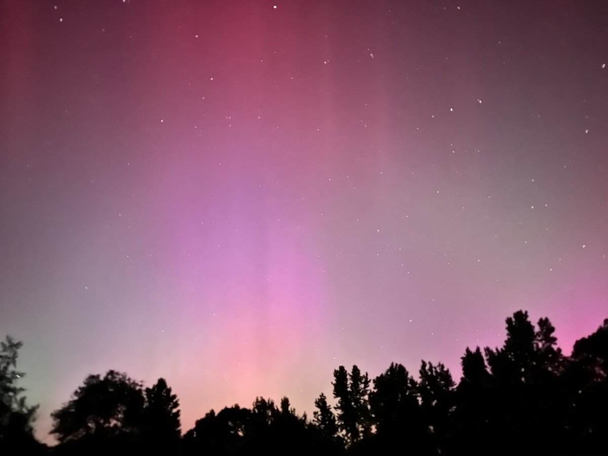 Script_Unsealed's tweet image. “The heavens declare the glory of God; the skies proclaim the work of his hands.” (Psalm 19:1)
I never thought I would see a view like this in the Southeast of the United States but here we are… God never ceases to amaze! #aurora
I can’t wait for the skies in heaven.