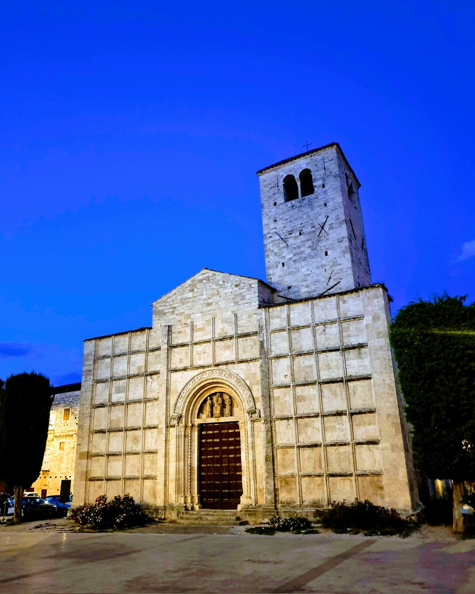 Chiesa dei Santi Vincenzo e Atanasio.
#AscoliPiceno