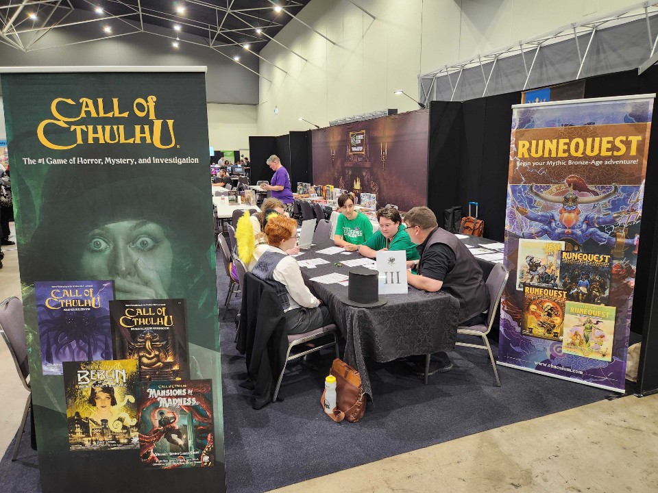Tabletop gaming underway at Perth @OzComicCon  : Andrew is demoing #RuneQuest and MOB is running The Necropolis for some first-time #CallOfCthulhu gamers