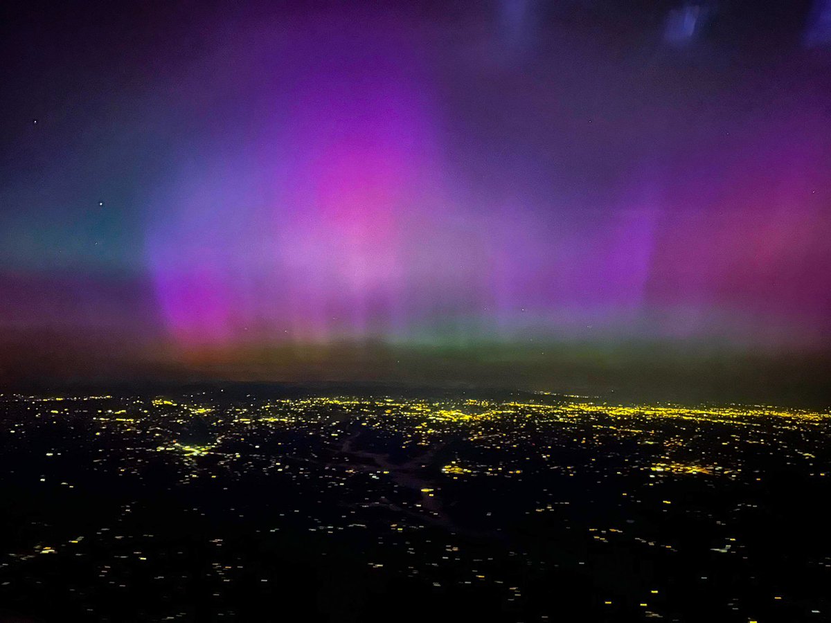 Incredible photo of the Northern Lights as Michael Wilbert was flying into Myrtle Beach! #scwx #ncwx #aurora #northernlights