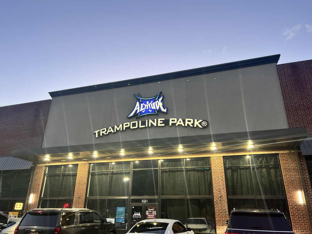 Metro Students tweet media