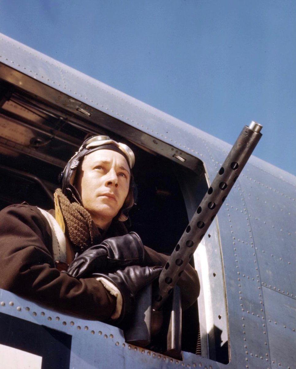 During WWII, T/Sgt. James Holmes, an engineer & waist gunner on a B-24 Liberator with the 8th Air Force in England. ✈️