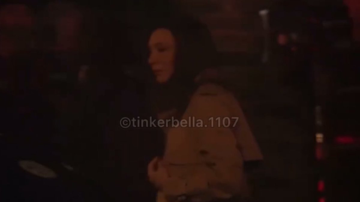 mstowe_'s tweet photo. cate blanchett on the set of black bag with long brunette hair!! https://t.co/U6ahFrlHIz