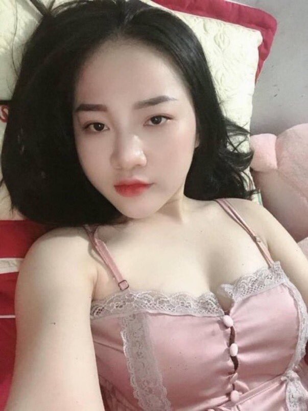 Pattonp381Mina's tweet photo. ngoài hồng. trong cũng hồng nhé. xem k. ib nè https://t.co/Pj8rT5B9Wp
