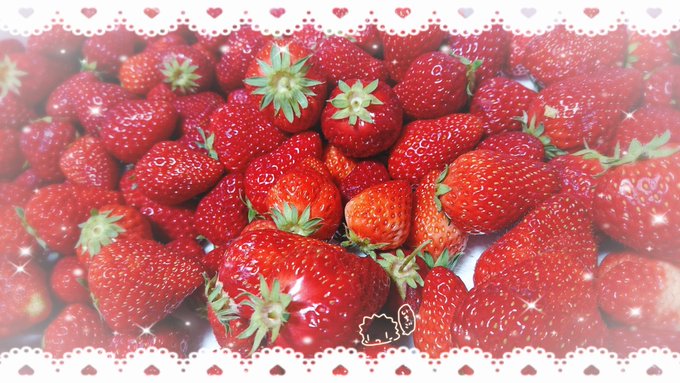 「still life strawberry」 illustration images(Latest)