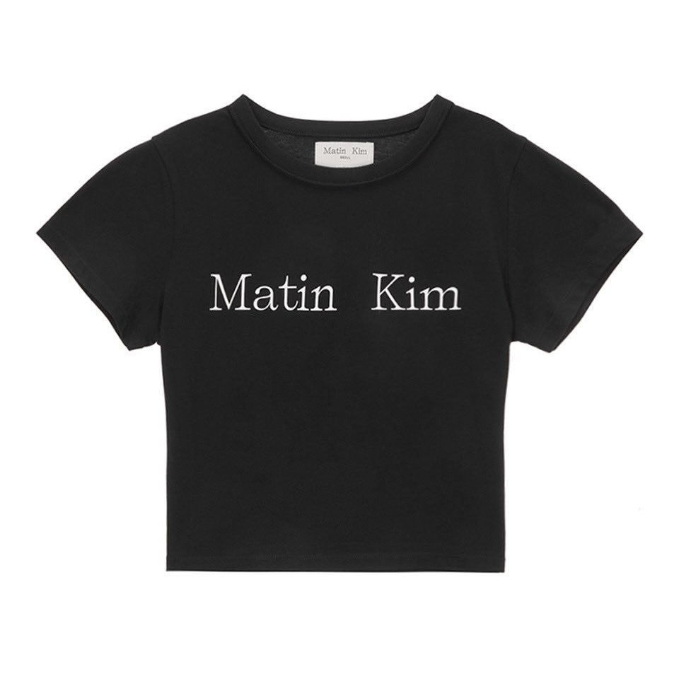 (พร้อมส่ง) MATIN KIM logo crop top black size M อก 34.6" ㅡ 1,190 free ems 🎱🗝️🫧