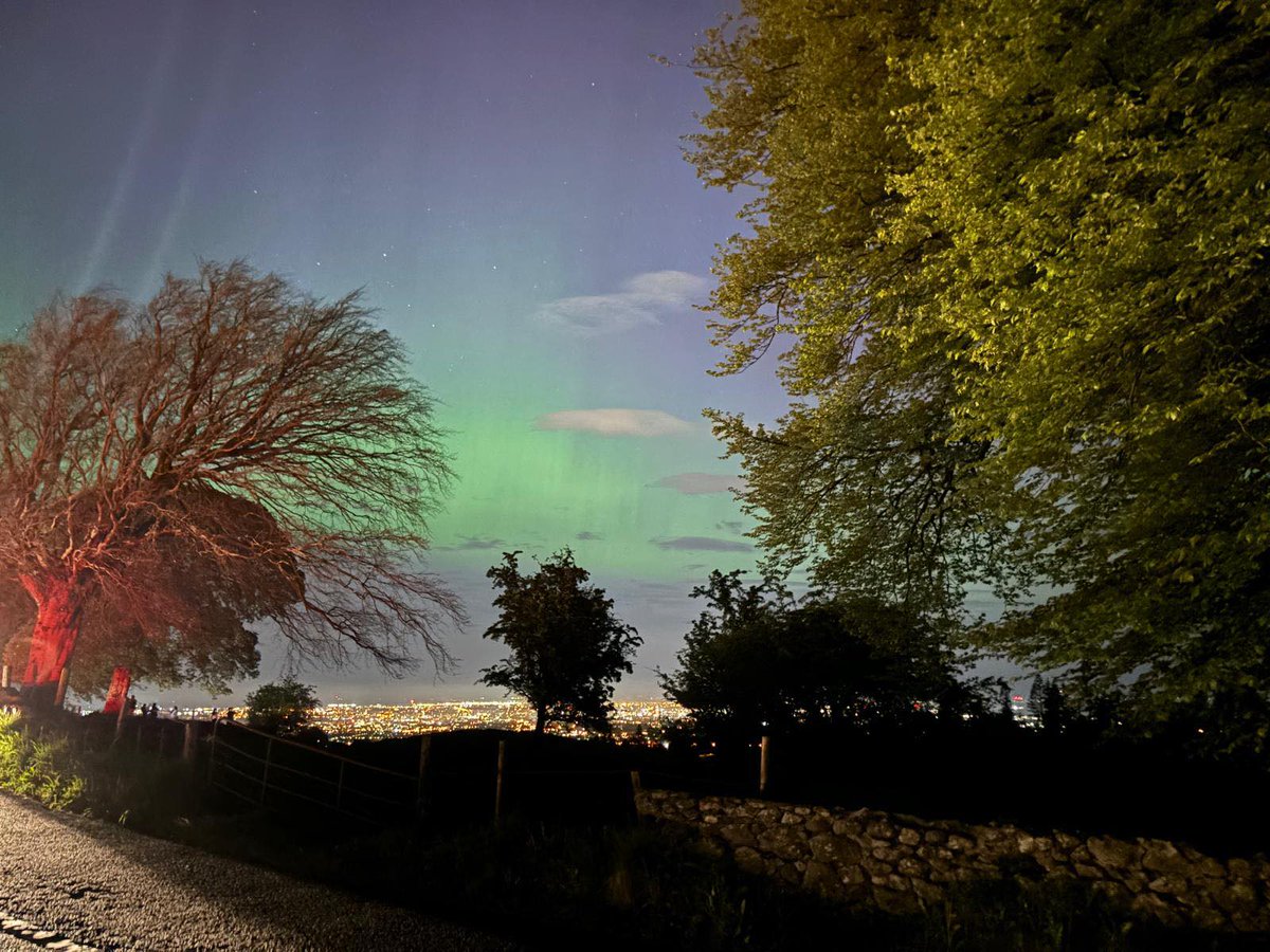 Spectacular view of the #Aurora from the viewing point on Killakee Road. #weather #solarstorm #DarknessIntoLight