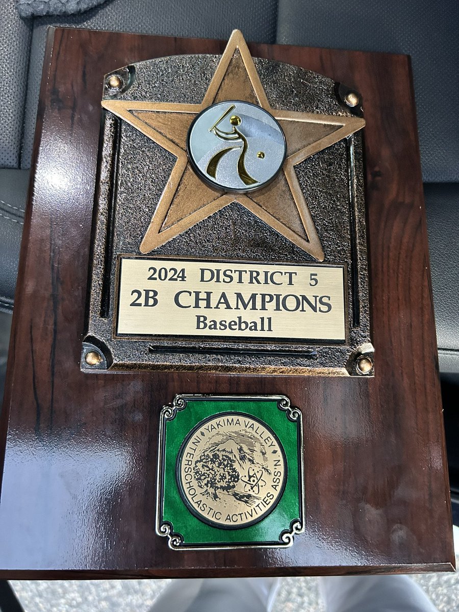 Great Job to your Tri-Cities Prep baseball pulling out a big 11-0 win over River View for your District 5 Champs!!! #Loyalty #GoJags