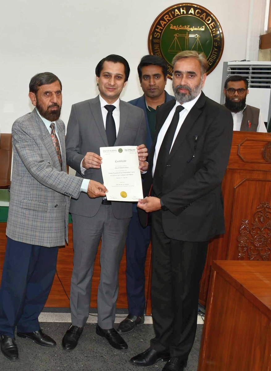 ShariahAcademy's tweet photo. Sharī‘ah Academy, International Islamic University Islamabad organized a Two-Day Islamic Procedural Law Orientation Course for Lawyers, Law Graduates, and Law Students during 08–09 May 2024.
Around 50 Senior Law Officers, Lawyers, Law Graduates, and Law Students from Pakistan 1-4 https://t.co/YflOYZuo4q