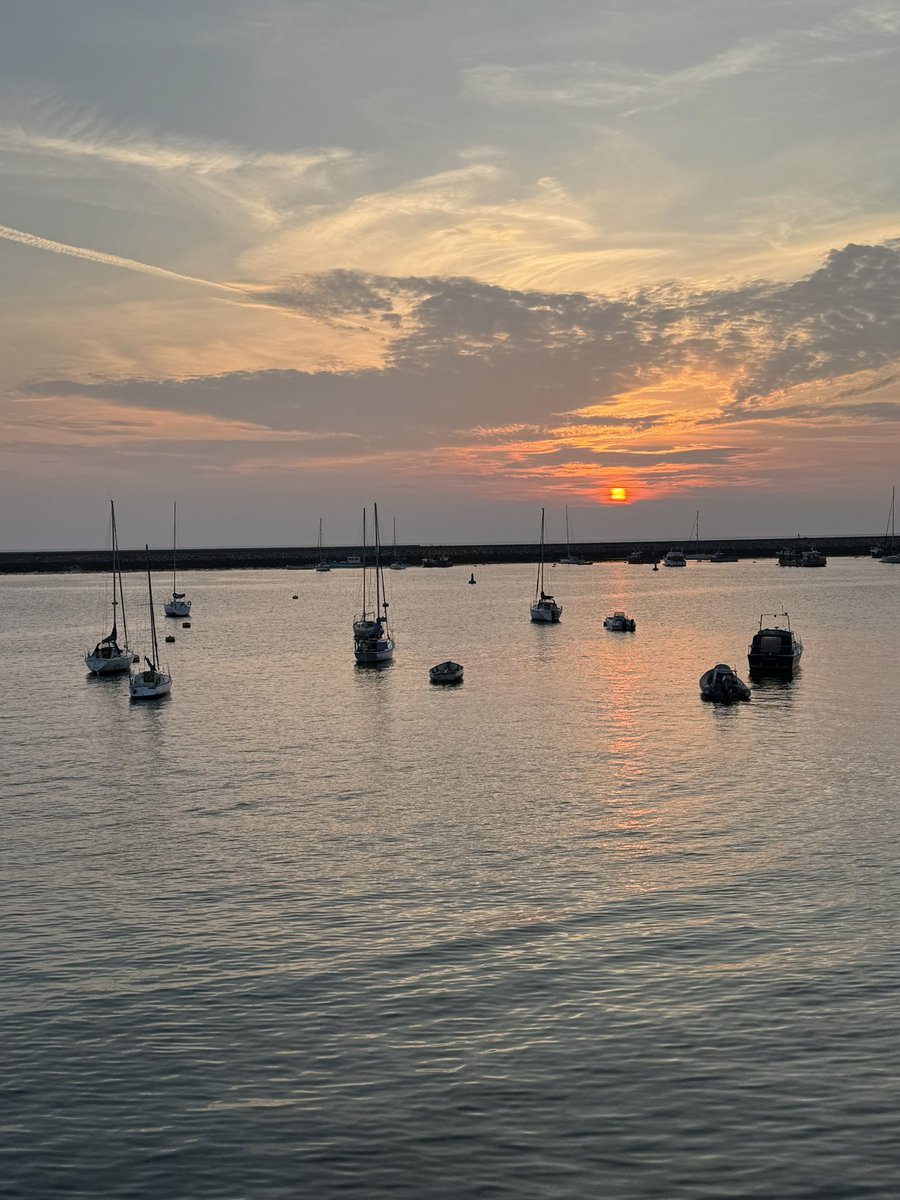 Saturday morning sunrise. Harbour walk, Brixham.