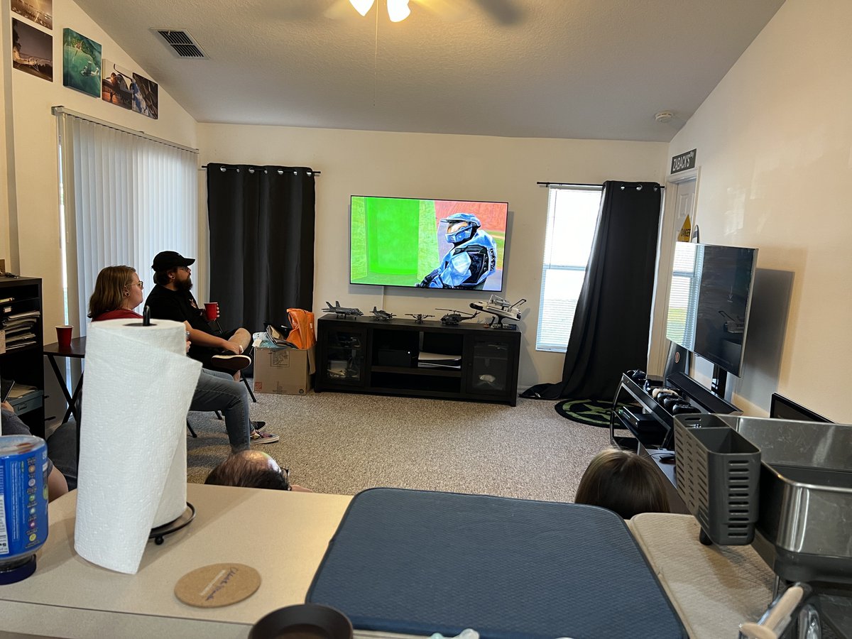 FLAllianceNerds's tweet image. Thank you @RoosterTeeth for all of the laughs and for helping bring the RT Florida Community together! Because of you, we’ve cultivated these long-lasting friendships with memories that will last a lifetime. Remember, this isn’t goodbye. We can’t wait to see what comes next ❤️💙