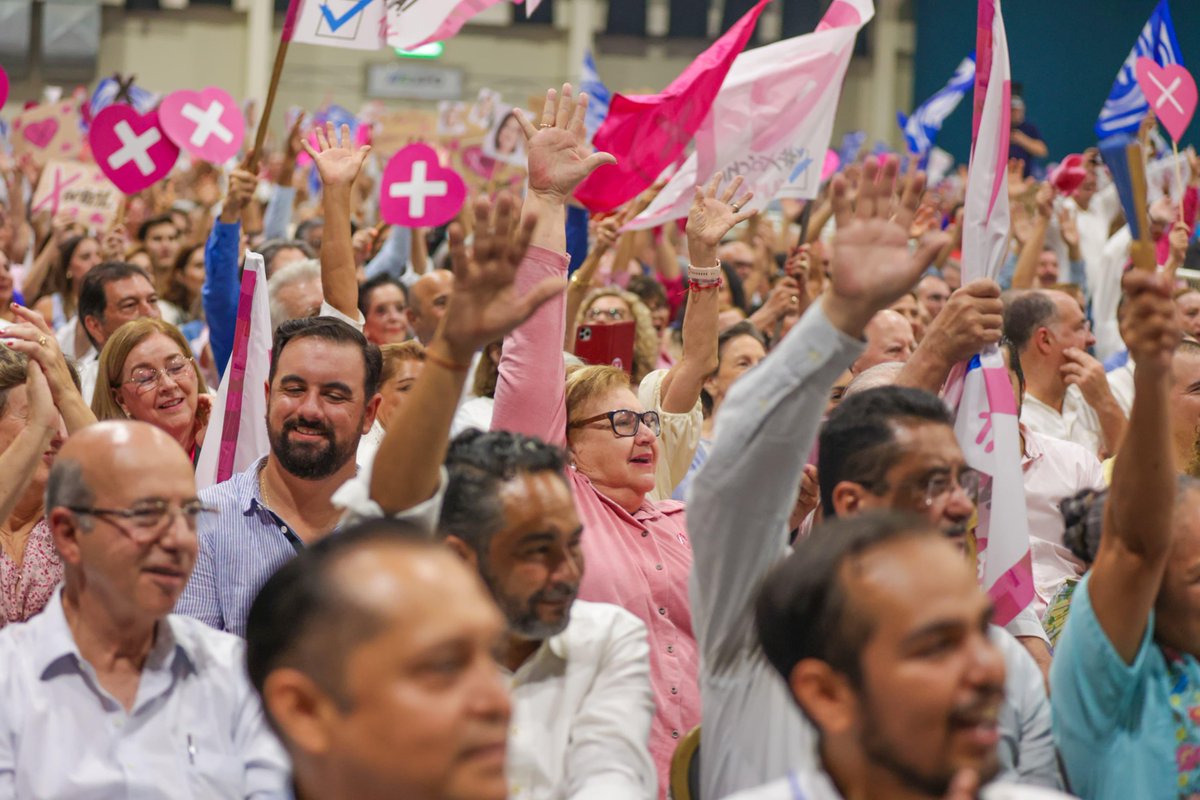 La gira por Tamaulipas fue todo un éxito. No cabe duda que somos muchos más los mexicanos que queremos vivir sin miedo y por eso vamos a ganar esta elección. ¡Ahora nos toca salir a votar el 2 de junio! ¡Muchas gracias! Los llevo en el corazón. ❤️