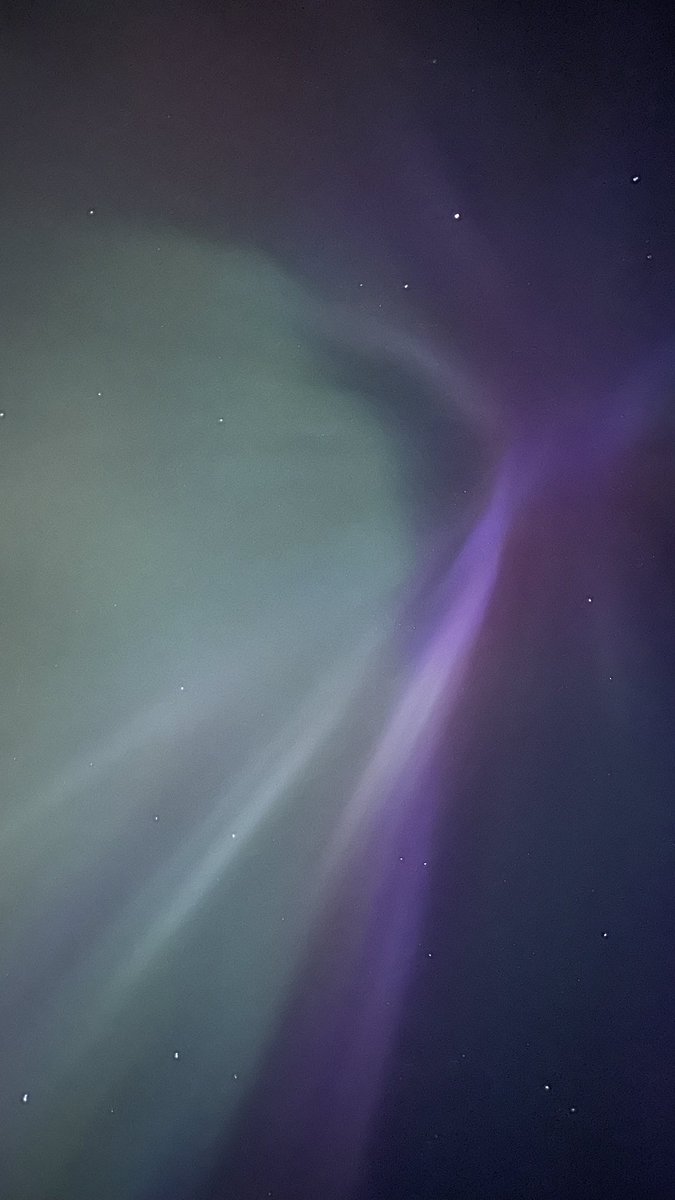 @AuroraNotify Incredible Northern Lights in Manitoba, Canada. #NorthernLights #Aurora #AuroraBoreal #Manitoba #Winnipeg #Canada