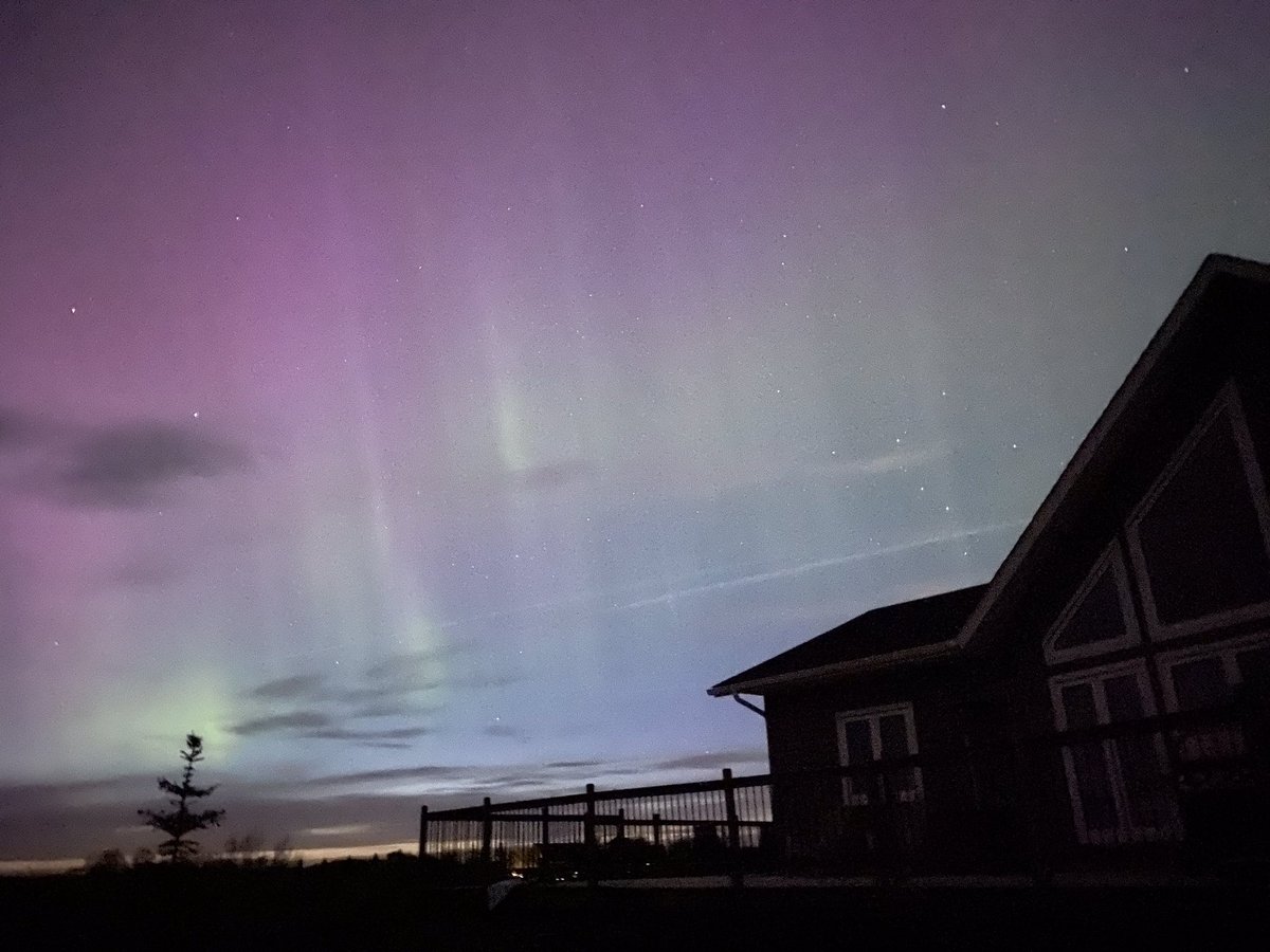 Enjoying the light show south of Saskatoon. #Aurora #auroresboreales
