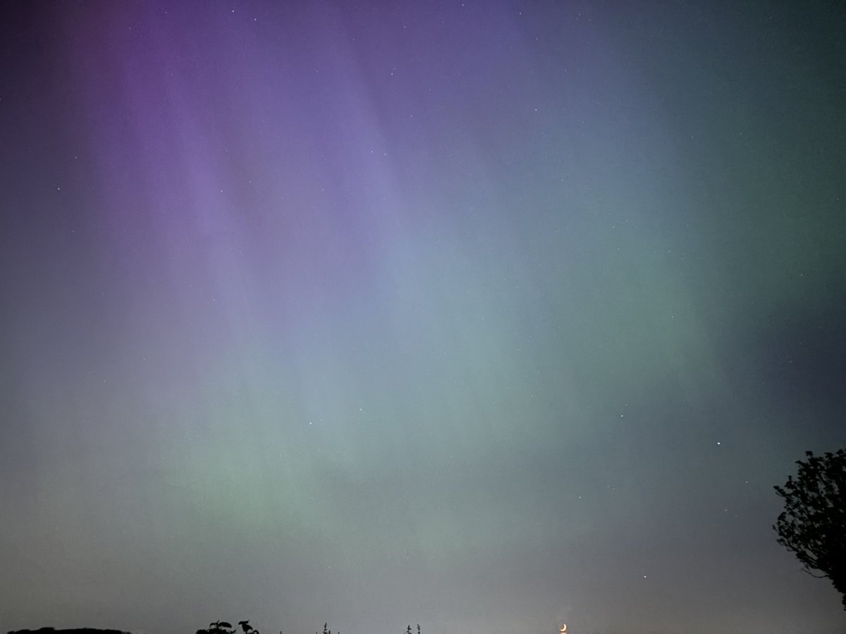 julianallen2009's tweet image. Awesome Aurora