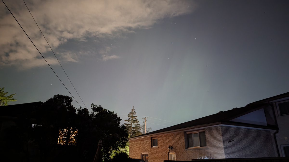 I've finally seen auroras for the first time in my life! 😍
#Auroraborealis #NorthernLights #Auroras #SpaceWeather