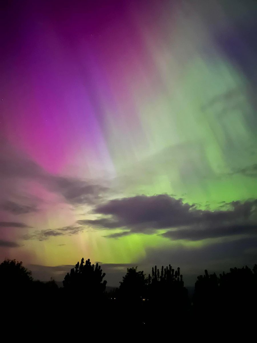 Superyachts always ask for the best experiences for their guests, and boy did we put on a show last night. Let’s hope they stayed awake long enough to catch a glimpse of the aurora! #auroraborealis #scotland #superyachtingscotland 🏴󠁧󠁢󠁳󠁣󠁴󠁿
Photo credits to Andrew James Seywright