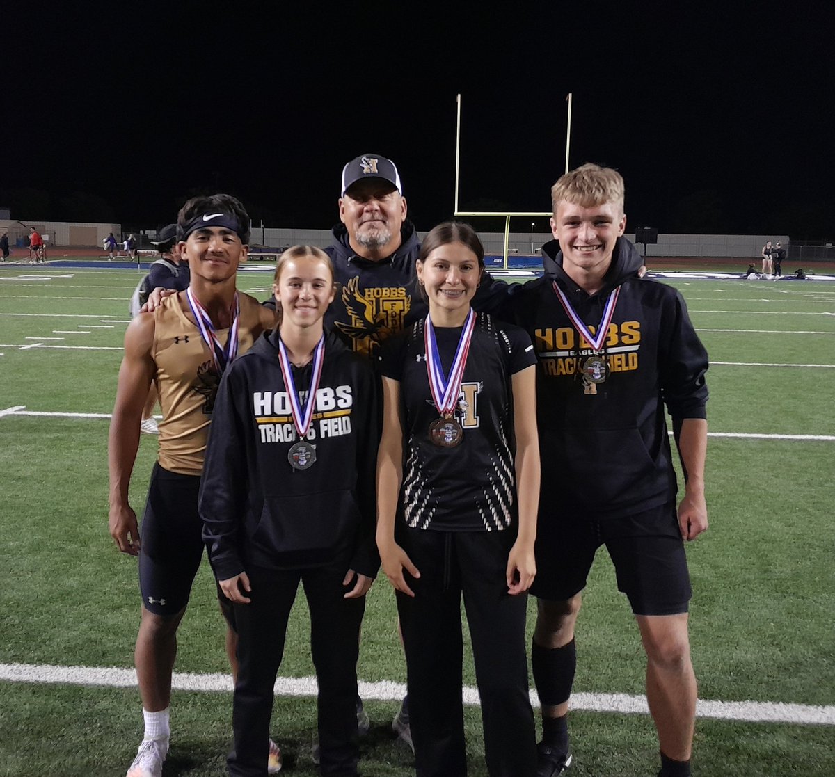 Great crew of hurdlers! We picked up 5 medals & placed 3 in each event with 2 FR, 3 SO, 1 JR and only 1 SR

100m 2nd 4th 6th
110m 1st 6th 7th
Girls 300m 2nd 3rd 5th
Boys 300m 3rd 6th 7th

Looking forward to our State Meet and an even stronger 2025 season!

#GoldStandard