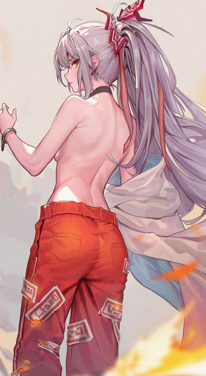 True_Firebird's tweet image. It's rude to stare, you know.