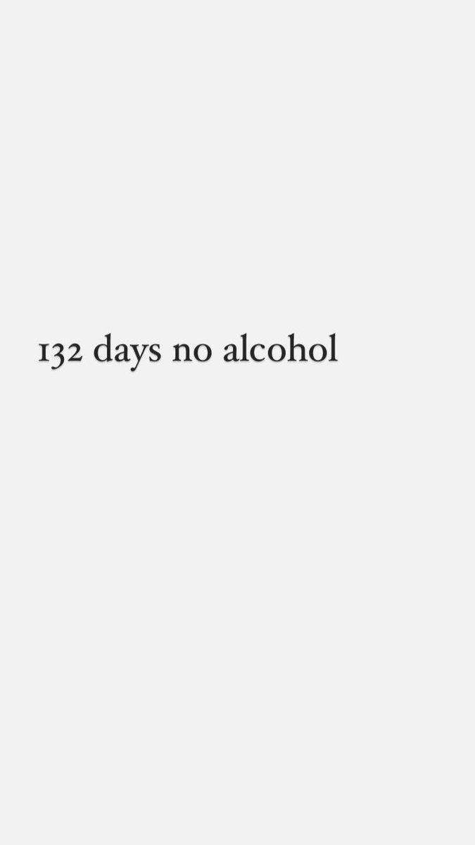 132 days no alcohol 🙏 water is the best drink and counting down on other choices with caffeine in 🙏 how is your health going ? #health #noalcohol