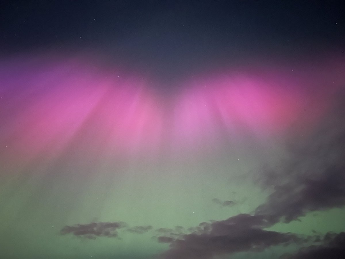 Wow! 
#aurora Inverclyde, Scotland