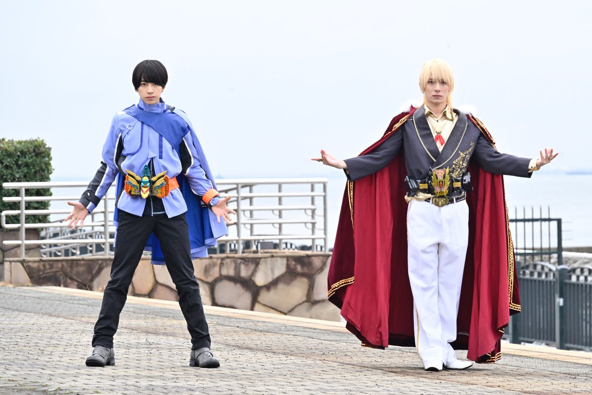Gotcha_toei's tweet photo. ✨💎ゴージャス💎✨

明日朝9時！
#仮面ライダーガッチャード 35話
「ゴージャスタイム！
レジェンダリーは終わらない」

ガッチャードvs レジェンド！？

冥黒王ギギストの思惑もガッチャンコして
物語は予想外の方向に！？

待ち受けるのはゴージャスな結末か…
それとも…
「最後まで」見逃すな🦗💨 https://t.co/9JteYFkk8O