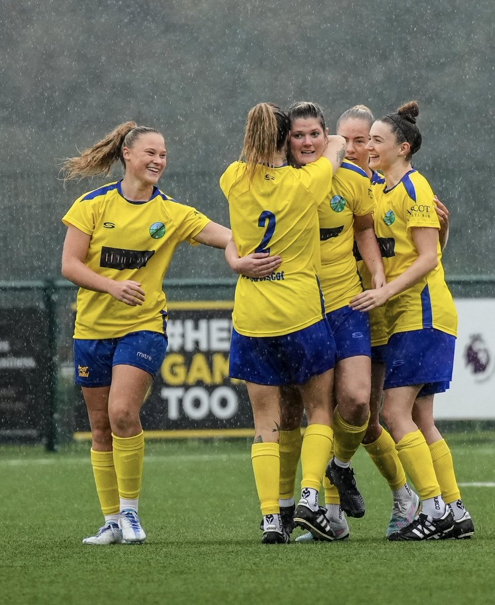 🚨 Friendies Wanted 🚨

We are looking for some away friendlies for pre-season

Womens 1st team
July 28th
August 25th

Womens Reserve Team
August 11th &amp; 25th

If you can host, please contact - 

📧 Willblithing@gmail.com