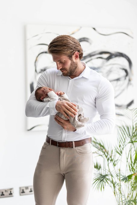 I recently become a dad 👶🏻 imagine that! ❤️ https://t.co/CXWMaHd6Zw