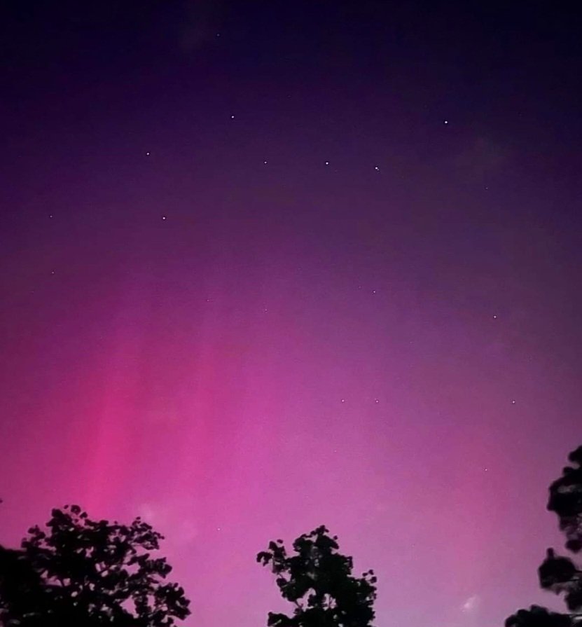 Very rare night in central Florida! It is exciting to see the Aurora Northern Lights this far South! With the Big Dipper above it to add to the magic! 🌌✨️🌌✨️🌌✨️🌌✨️🌌 Photo credit to my friend Nicole B.