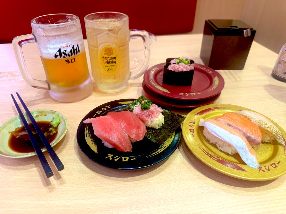 病気ではないですが😅
スシローで気分転換🍣🍣🍣🍺🥃