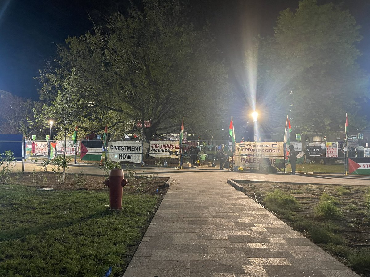 anna_lippman's tweet image. Goodnight from the people’s circle for Palestine #StopArmingIsrael #Disclose #Divest #DivestFromIsrael