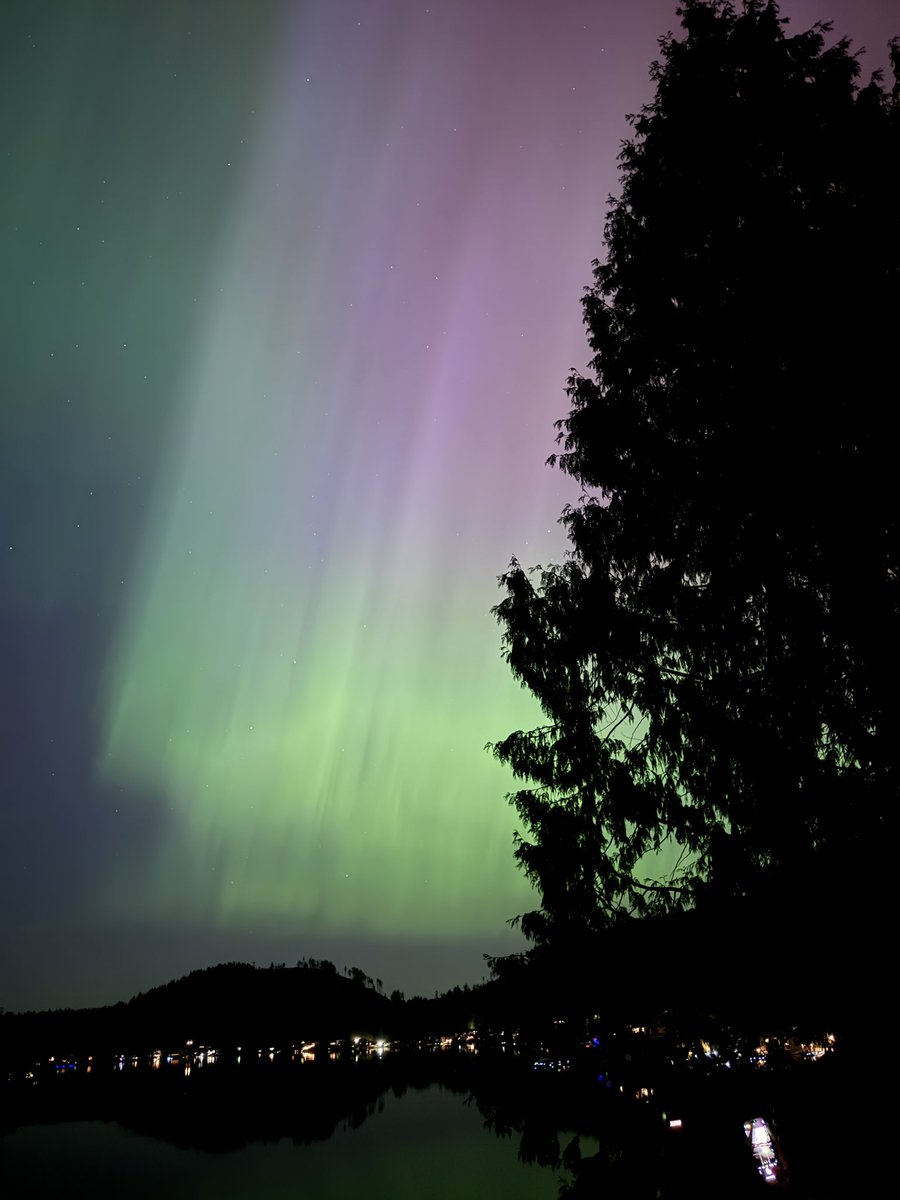 The visible aurora borealis from the Seattle area is spectacular. GET AWAY FROM CITY LIGHTS!