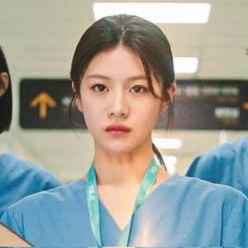 doctor #goyounjung will come to us soon 🙏