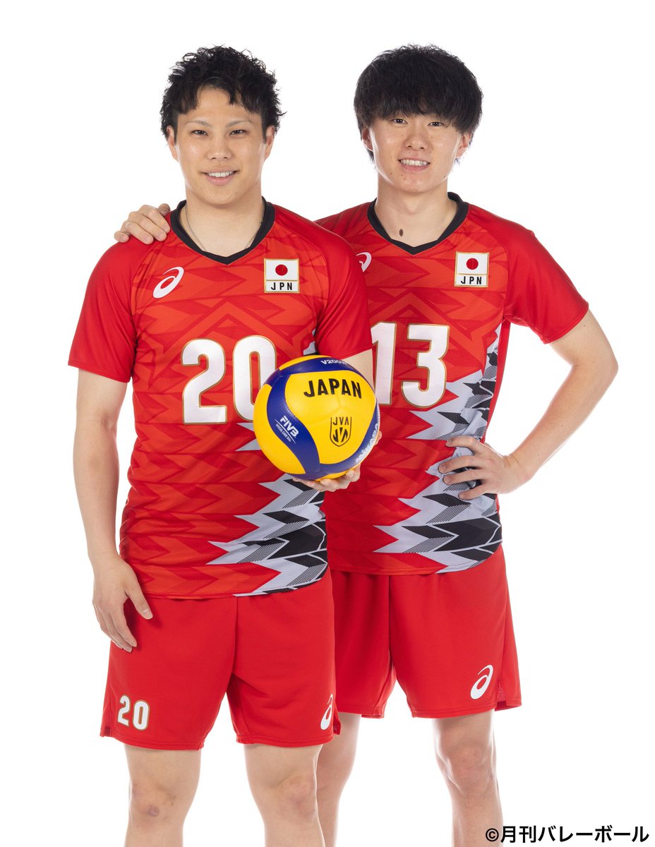 Team Japan's 🇯🇵 Guardian Deities of Defense ---our 2 Tomos 🏐☄️⚡️

cr: getsu_vb