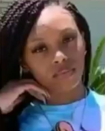 drmemeperkins's tweet photo. Shouting HAPPY BIRTHDAY to the loveliest girl in town, our baby girl BREIANN!! It is hard to believe hunty that the oldest is 20! Time slow down please my goodness. God blessed us tremendously. We celebrate you today and we love you very much. Enjoy this day to the fullest! https://t.co/fWvHXMWipp