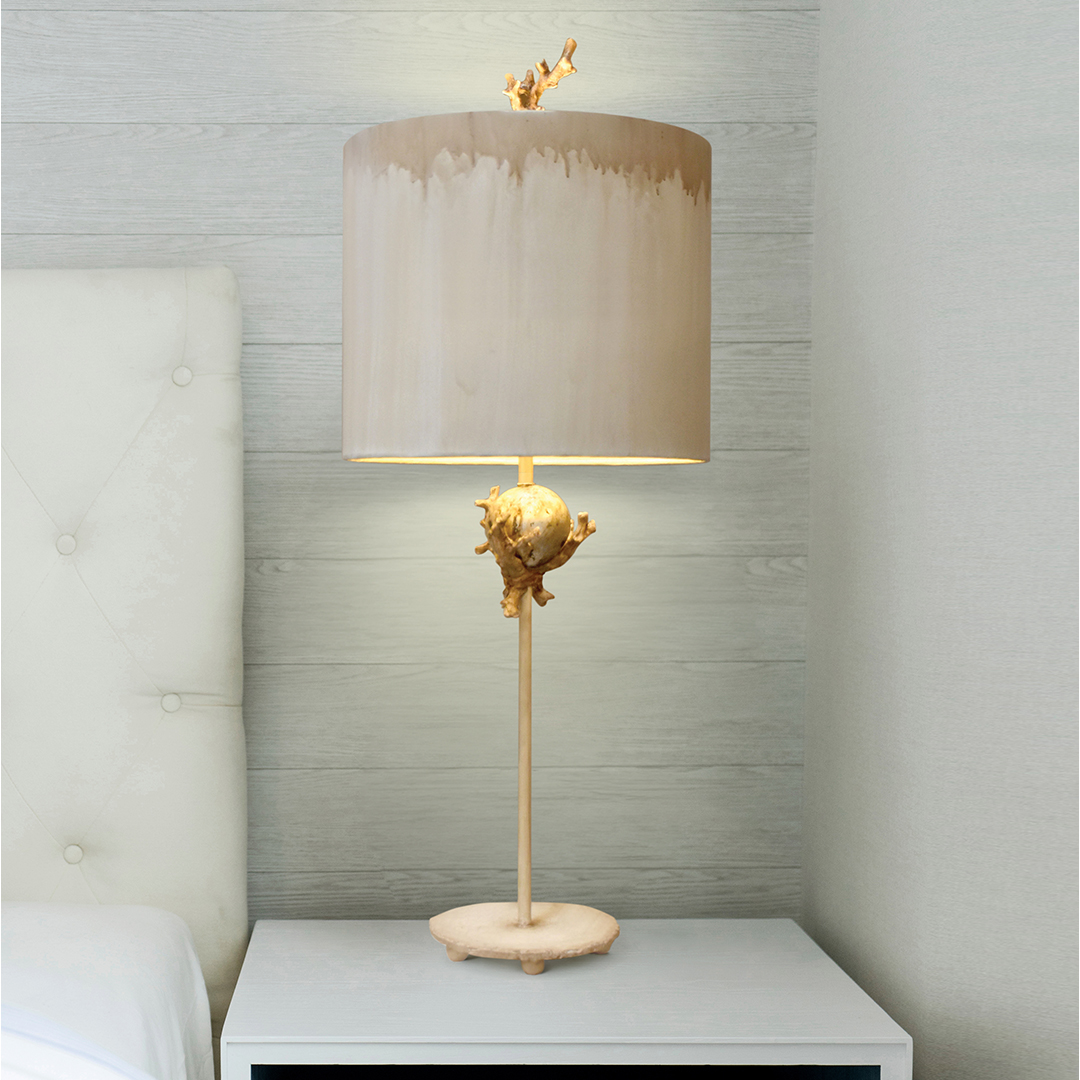 Daydreaming of bedside perfection with this gem! 💖 The Trellis Table Lamp, your bedside's new best friend. ✨

lucasmckearn.com/product/trelli…

#lucasmckearnlighting #interiorlighting #lightfixtures #homedecor #lightingdesign