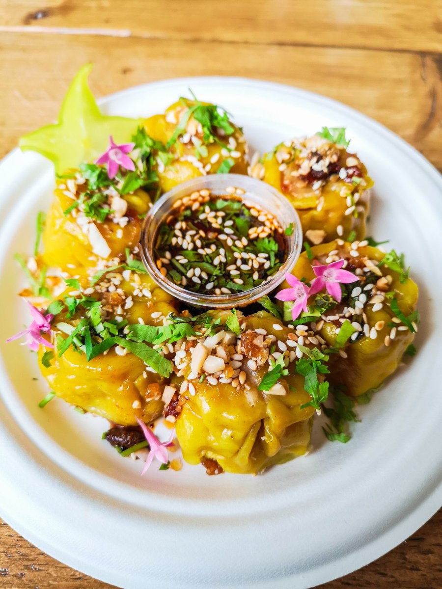 NicolaLMeyer's tweet photo. Fudart is at the glass house at Groundcover in Curry's Post. Delicious Asian fusion menu #MidlandsMagic https://t.co/Gw1o5RB0uG