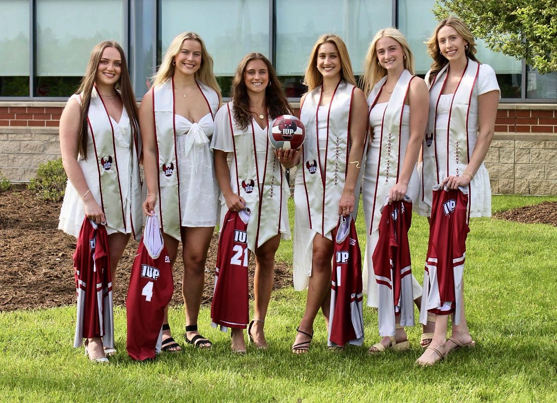 𝓒𝓸𝓷𝓰𝓻𝓪𝓽𝓾𝓵𝓪𝓽𝓲𝓸𝓷𝓼 𝓽𝓸 𝓸𝓾𝓻 6️⃣ 𝓼𝓹𝓻𝓲𝓷𝓰 𝓰𝓻𝓪𝓭𝓾𝓪𝓽𝓮𝓼!

🎓 <a href="/hannahsimmons__/">hannah simmons</a> 
🎓 <a href="/WarpKatherine/">Kat Warpinski</a> 
🎓 <a href="/FlowerdewBailey/">Bailey Flowerdew</a> 
🎓 <a href="/anagnostousteph/">Anagnostou Stephania</a> 
🎓 @gracemangapora 
🎓 <a href="/lauren_valentic/">Lauren Valentic</a> 

#TalonsUp #VolleyHawks
