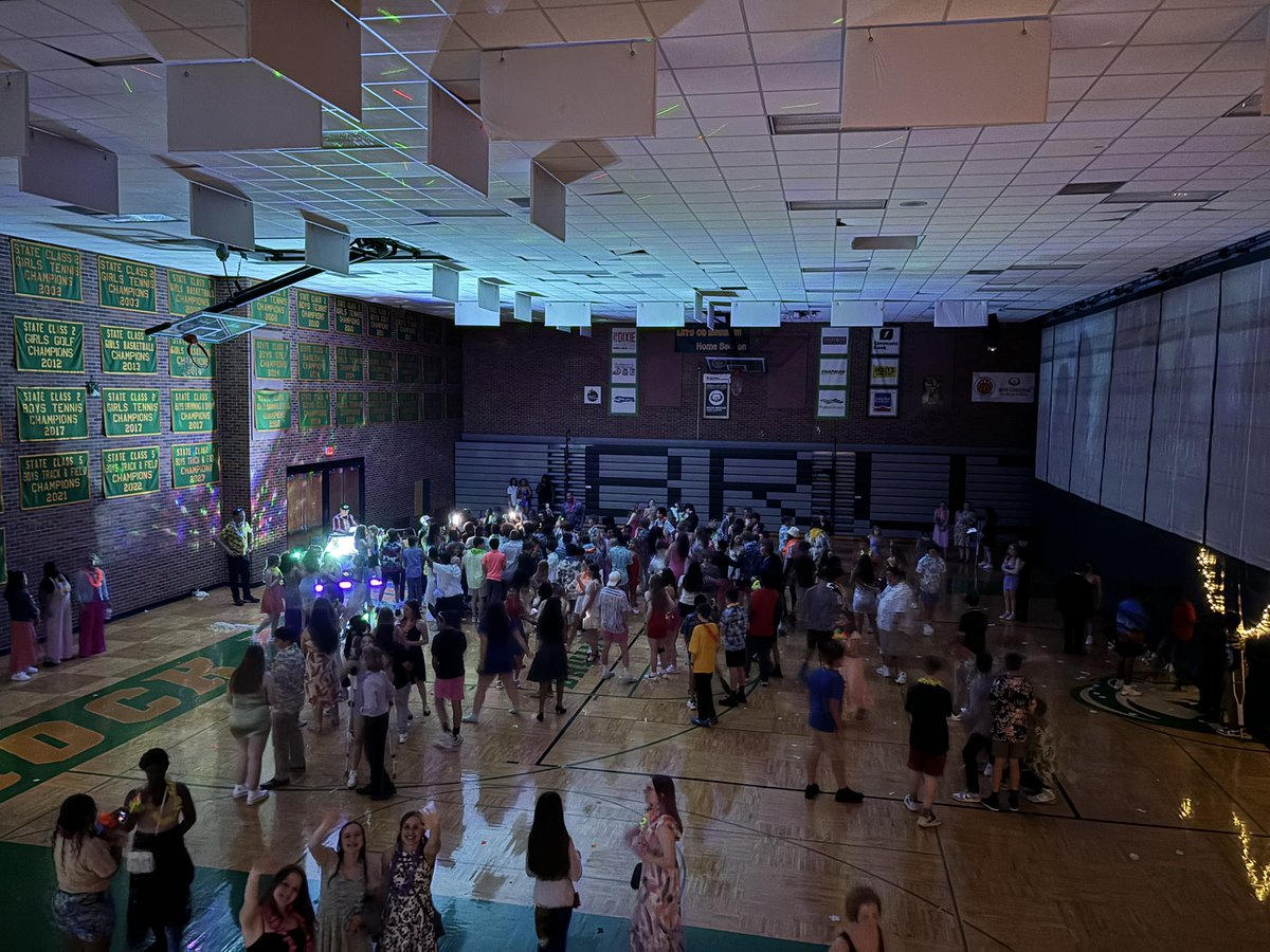 Taylor Drennan (@drennan85) on Twitter photo John Warner and Gentry Middle Schools had a great 8th grade dance! Rock Bridge is getting a wonderful group of young adults #warnerway #cpsbest #classof2028 <a href="/BParisi_CPS/">Brenda Parisi</a> <a href="/CoachBornhauser/">Sam Bornhauser</a> <a href="/jwmscps/">johnwarnermiddleschool</a> <a href="/GMSJags/">Gentry Jaguars</a> John Warner and Gentry Middle Schools had a great 8th grade dance! Rock Bridge is getting a wonderful group of young adults #warnerway #cpsbest #classof2028 <a href="/BParisi_CPS/">Brenda Parisi</a> <a href="/CoachBornhauser/">Sam Bornhauser</a> <a href="/jwmscps/">johnwarnermiddleschool</a> <a href="/GMSJags/">Gentry Jaguars</a>