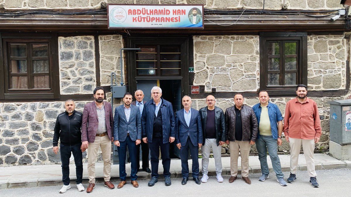 📍 Erzurum 

Er İhya Der İmam Hatip Derneğini ziyaret ettim. Gençlik, Ahlak, Maneviyat ve Eğitim üzerine sohbet ettik. Sayın Başkanımıza misafirperverliğinden dolayı teşekkür ederim. 

#Erzurum