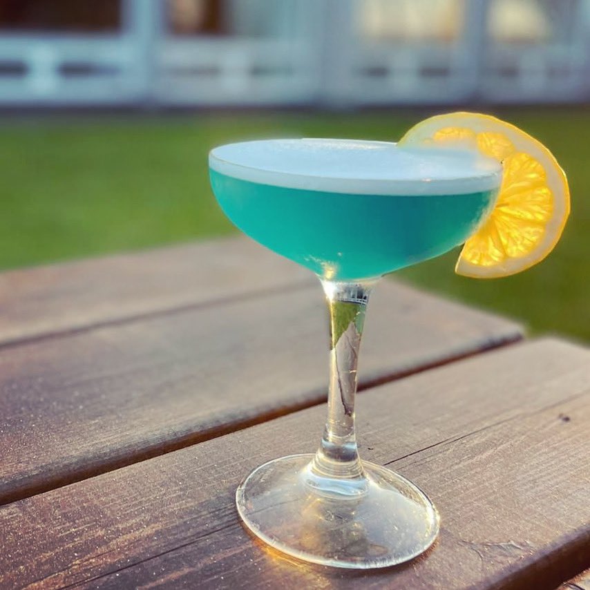 ShannigansGP's tweet photo. With the day that’s in it we’ve created our own cocktail version of Doomsday Blue! 🇪🇺🎤🍸 Available all weekend @ShannigansGP this Eurovision inspired special is a guaranteed ‘douze pointer!’ 🏆🎶1️⃣2️⃣ https://t.co/qjaDHIBTCp