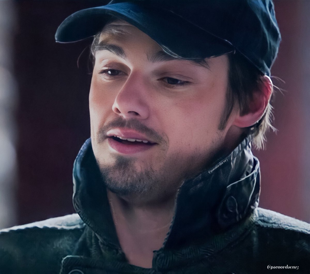@tbrock623 @57Veronica My pleasure Tracey😘Glad the weather is better and I hope your allergies will too, very soon☘️. Have a splendid Saturday and a peaceful weekend you all🌹🥰💕.

#JustJayRyan #EverydayGorgeous 

#BatB  #BeautyAndTheBeast