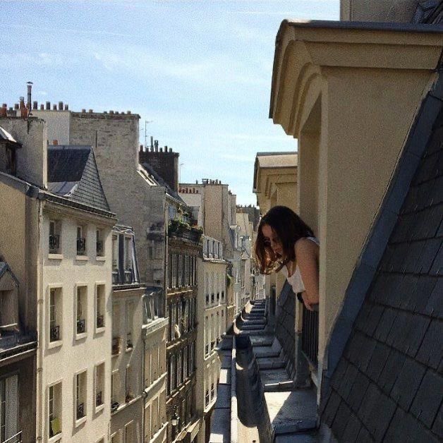 manifesting a girls trip to Paris 🥂