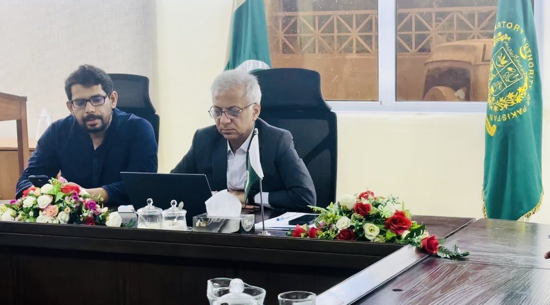 CEO DRAP (@ceo_drap) on Twitter photo Mr Asim Rauf, CEO <a href="/DRA_Pakistan/">Drug Regulatory Authority of Pakistan</a> called upon an important meeting on strengthening coordination in all federating units on menace of substandard and falsified therapeutic goods. The meeting was attended by the provincial Chief Drug Controllers. Details 👇
facebook.com/share/p/aZZy4D… Mr Asim Rauf, CEO <a href="/DRA_Pakistan/">Drug Regulatory Authority of Pakistan</a> called upon an important meeting on strengthening coordination in all federating units on menace of substandard and falsified therapeutic goods. The meeting was attended by the provincial Chief Drug Controllers. Details 👇
facebook.com/share/p/aZZy4D…