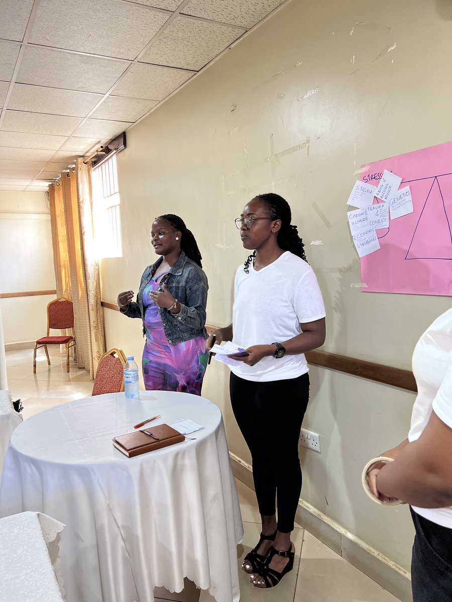 mindbusug's tweet image. Today we engaged in a meaningful discussion about #mentalhealth challenges and #copingstrategies with members of the Insights Hub at Simon Senkaayi Foundation @parxonsimon 
#MentalHealthAwarenessWeek