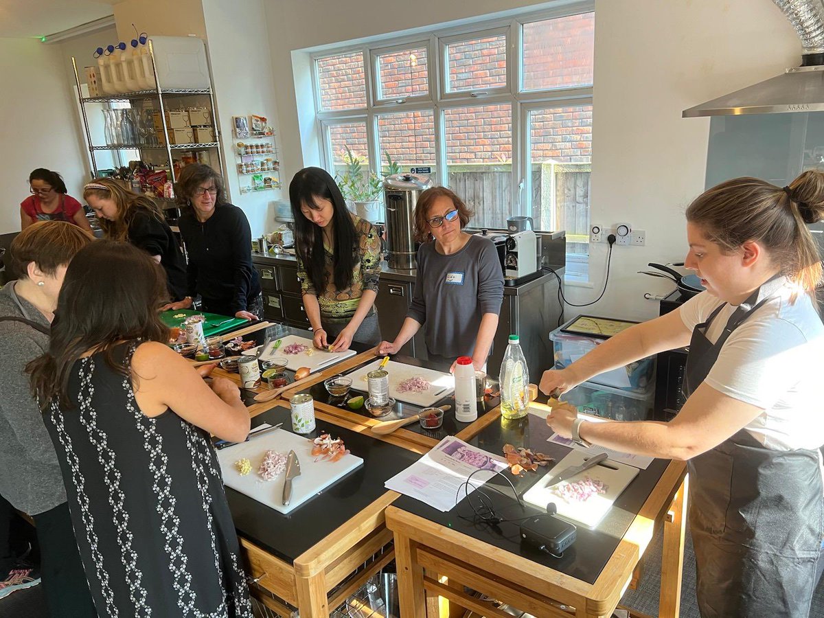 We’ve enjoyed the #vegan community cooking & baking session at JVS as part of the Finchley Sharing Space. Thank you to local residents: Anastasia, Lida and Paloma for teaching us so many practical skills. The #beans dishes and citrus cakes were to die for! Ecoshowandtell.org/events