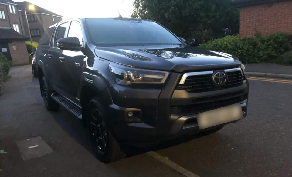 On Thurs 9 May, our Roads Policing were patrolling Mill Lane, Rochford when they found and recovered the pictured grey Toyota Hilux. We are keen to trace the last person to use it. If you have info, please report via esxpol.uk/Gu3v7 and quote investigation 42/71868/24.