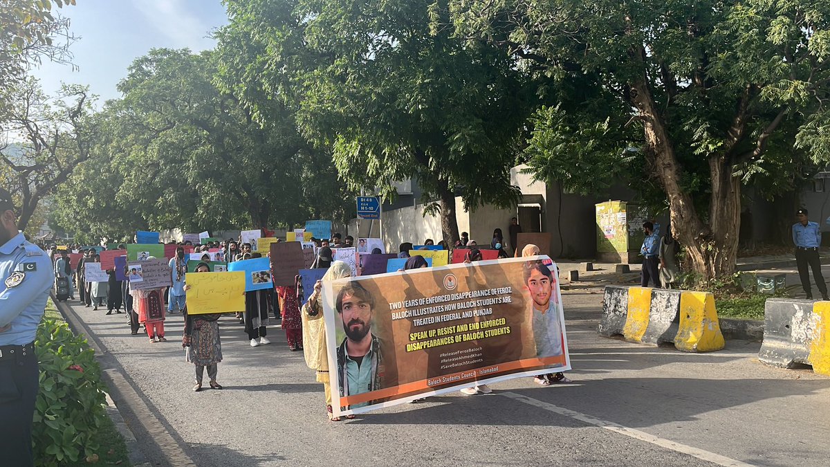 Baloch students demand release of all missing persons #ReleaseFerozBaloch #ReleaseAhmedKhan #SaveBalochStudents